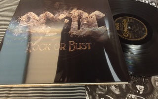 AC/DC Rock Or Bust LP + CD + JULISTE