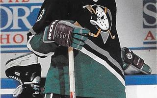 1996-97 LEAF #52 Teemu Selänne Anaheim Mighty Ducks