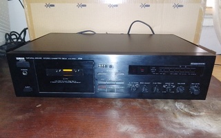 Yamaha KX-250 kasettidekki