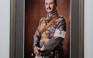 Mannerheim taulu (värikuvana)