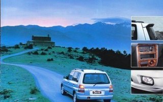 Mazda Demio lisävarusteet -esite, 1998