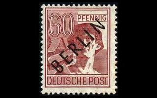 Berlin 14 ** Musta päällepainama 60 Pf (1948)