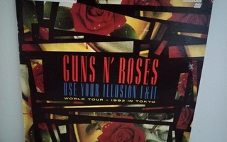 Guns n' Roses - Use Your Illusion I & II World Tour Laserdis