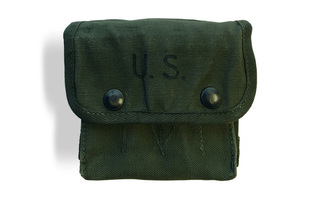 U.S. Army & Marine Corps – Laukku (1945)