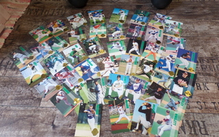 Baseball keräilykortteja 90-luvulta. 45 kpl