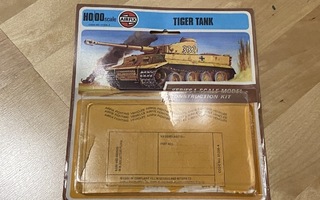 Airfix Tiger tank pakkaus 1970-luvulta