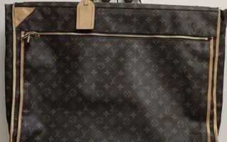 Louis Vuitton aito