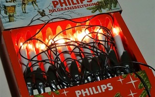 Philips retro kuusenkynttilät hurmaavassa rasiassaan