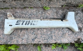 Stihl FS-450 raivaussaha,valjaskotelo