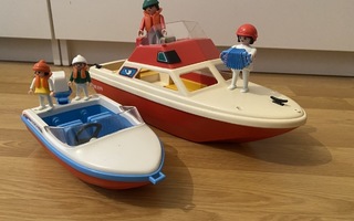 Playmobil vintage veneet ja matkustajat + kuljetustarvikkeet