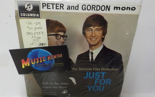 PETER AND GORDON - JUST FOR YOU M-/EX+ MONO EP 7"