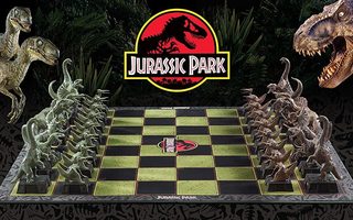Jurassic Park Chess Set Dinosaurs  - HEAD HUNTER STORE.