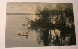 Petäjävesi, pieni perhe veneessä, väripk, p. 1918