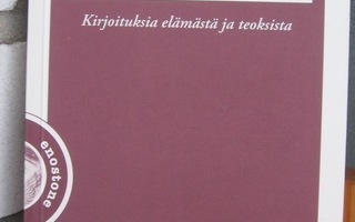 Hannu Kankaanpää: Se oli satakieli, Enostone 2003. 151 s.