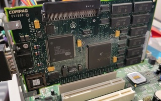 Compaq Qvision 2000 (Matrox IS-ATLAS) 2MB, PCI