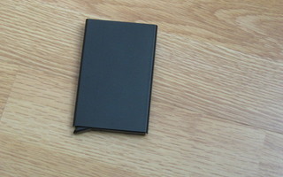 Alumiini Automaattinen luottokortin haltija RFID Lompakko