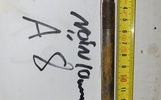 Tunturi tai muu vanha mopo akseli 10mm