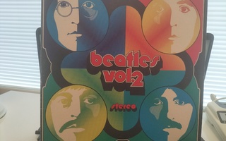BEATLES, VOL. 2  4 LP BOX MEGA RARE & SIISTI !!