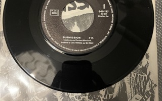 SEX PISTOLS 7” Submission