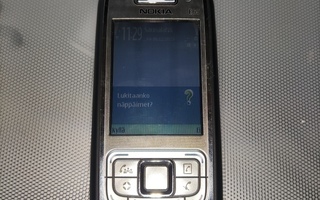 Nokia E65. Tosi siisti.