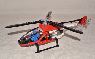 LEGO Technic 8046 Helikopteri (v.2010)