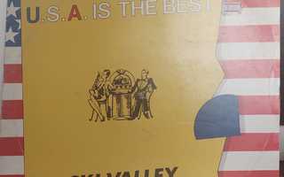 T-Ski Valley – The U.S.A. Is The Best Maxi