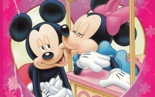 Disney Mikki ja Minni pussauskopissa