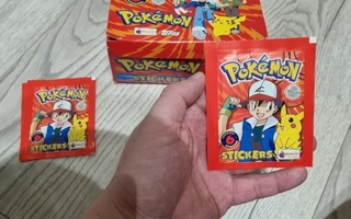 Pokemon Merlin / Topps stickers Series 1 sealed!