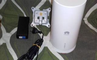 Huawei N5368x - 5G CPE MAX / ulkoteline