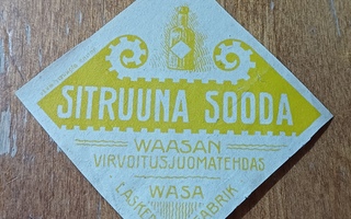 Sitruuna sooda Waasan virvoitusjuomatehdas etiketti.