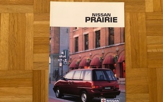 Esite Nissan Prairie M11, 1989