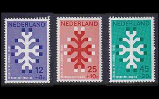 Alankomaat 923-5 ** Wilhelmina-säätiö 20V (1969)