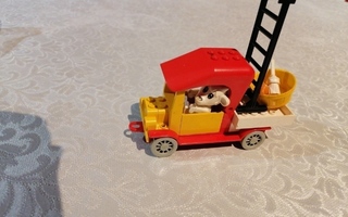 LEGO FABULAND 3637 GERTRUDE GOAT WITH HER PAINTER'S TRUCK
