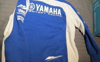 Yamaha huppari, Bogi, ym  vaatepaketti 128-134cm #34