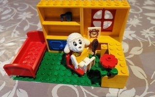 LEGO FABULAND 3636 LUCY LAMB'S BEDROOM