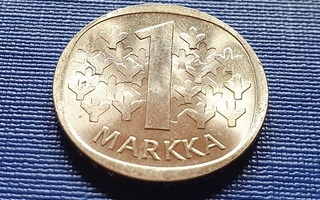 Upea hopeamarkka 1967 UNC kiertämätön - 1 mk