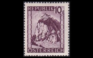 Itävalta 746 ** Käyttösarja maisemia 10 g violetti (1945)