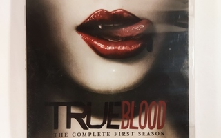 (SL) UUSI! 5 DVD) True Blood - Kausi 1
