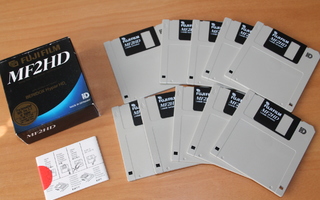 Levykkeitä UUSI PC Amiga ym 3,5" 2HD diskettejä 10 KPL ERÄ!