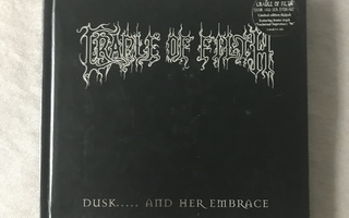 Cradle Of Filth - Dusk And Her Embrace (Limited Edition)