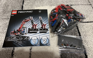 8294 LEGO Technic Excavator