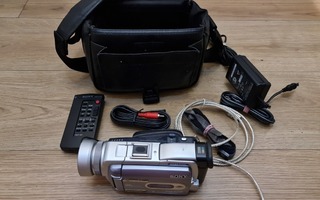 SONY HANDYCAM DCR-TRV80E videokamera MiniDV kasetti