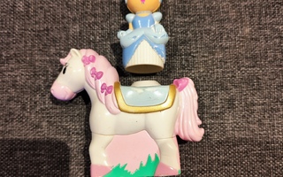 Prinsessa ja hevonen lelu