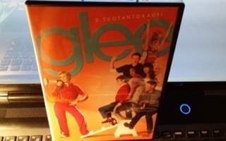 Glee 2. tuotantokausi 7-levyä sisältää 2. kauden 22 jaksoa