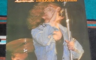 POPEDA ~ Raakaa Voimaa ~ LP Live