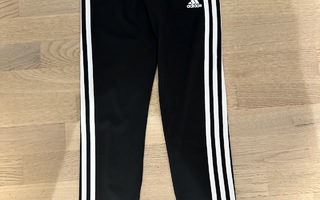 Adidas mustat urheilu leggignsit 152 cm
