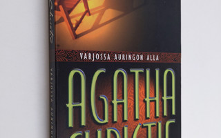 Agatha Christie : Varjossa auringon alla