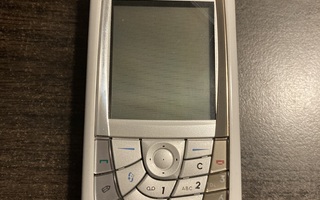 Nokia 7610