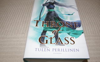 Sarah J. Maas Trone of Glass Tulen perillinen  -sid