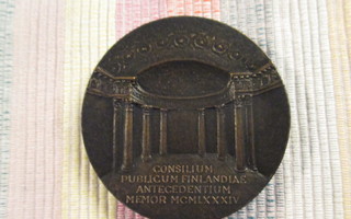 Consilium Publicum Finlandiae mitali./Toivo Jaatinen 1984.